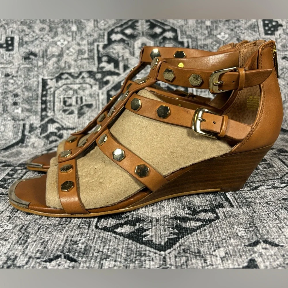 Isola Primrose chestnut and gold‎ gladiator wedge sandal size 7.5